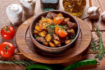 „Odzhahuri” meso i krumpir u gruzijski