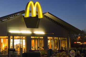 Otkrivenja o radu u McDonald'su: izvještaji o odlasku na wc, mitovi o žoharima, besplatnim djelima i sukobi sa šefovima
