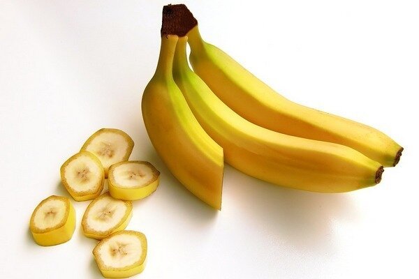 Možete napraviti koktel od kefira kako biste pojačali učinak banane. (Foto: Pixabay.com)