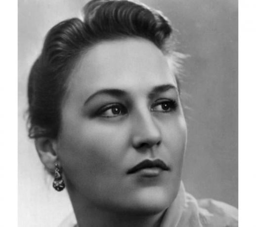 Nonna Mordyukova mladih