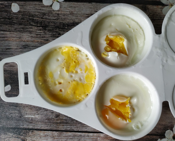 Obrazac za kuhanje jaja u mikrovalnoj pećnici, po cijeni od 200 rubalja. Fotografije - Yandex. slike