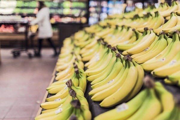 Kada kupujete banane i drugo voće, pažljivo ih pregledajte. (Foto: Pixabay.com)
